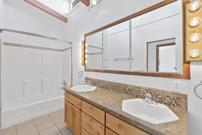 76 SE Hoff Lane, Madras, OR 97741 - Photo 16