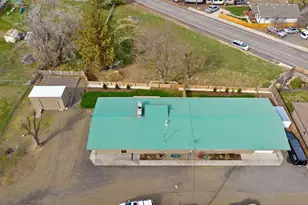 76 SE Hoff Ln, Madras, OR 97741 - Photo 38