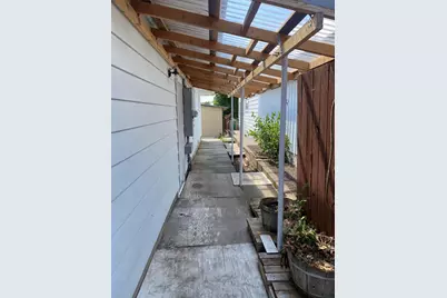 1726 Kane Street, Klamath Falls, OR 97603 - Photo 38