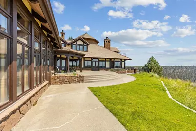 17945 Mountain View Road, Sisters, OR 97759 - Photo 10