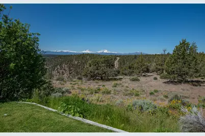 17945 Mountain View Road, Sisters, OR 97759 - Photo 40
