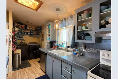 633 E Archwood Drive #60, Eagle Point, OR 97524 - Photo 20