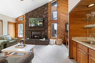 57326 Beaver Ridge Loop, Sunriver, OR 97707 - Photo 10