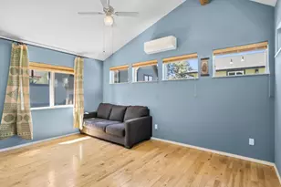 139 NW Broadway St, Bend, OR 97703 - Photo 22