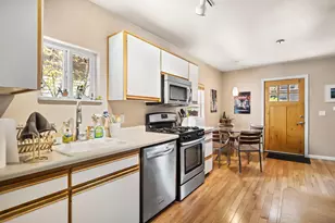 139 NW Broadway St, Bend, OR 97703 - Photo 12