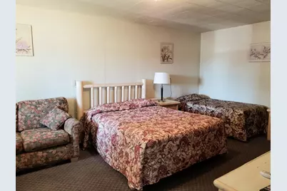 109256 N Hwy 97, Chemult, OR 97731 - Photo 10