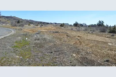 Century Court #1, Klamath Falls, OR 97601 - Photo 2