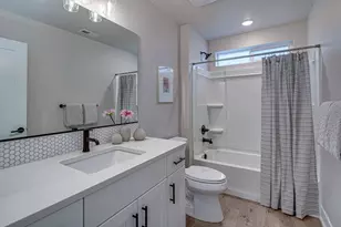 61151 NE Cobalt St, Bend, OR 97701 - Photo 8