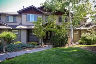 5029 Falcon Dr, Klamath Falls, OR 97601 - Photo 2