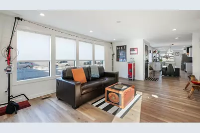 21315 Livingston Drive, Bend, OR 97701 - Photo 12