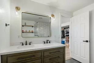 21315 Livingston Drive, Bend, OR 97701 - Photo 26