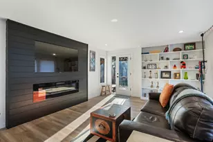 21315 Livingston Drive, Bend, OR 97701 - Photo 14