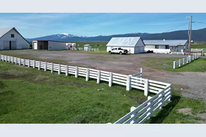 9800 Seven Mile Road, Fort Klamath, OR 97626 - Photo 12