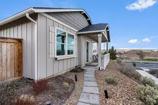 1017 SE Balsamroot Ln, Madras, OR 97741 - Photo 4