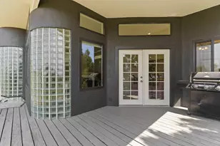 66985 Rock Island Ln, Bend, OR 97703 - Photo 14