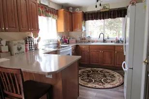 3146 Lake Forest Rd, Chiloquin, OR 97624 - Photo 6