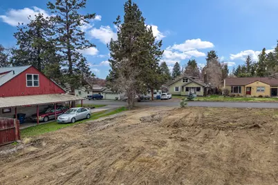 649 NE Kearney Avenue, Bend, OR 97701 - Photo 14