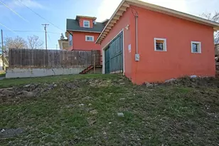 703 N 9th St, Klamath Falls, OR 97601 - Photo 32