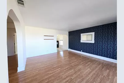 703 N 9th Street, Klamath Falls, OR 97601 - Photo 6