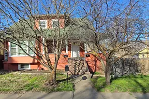 703 N 9th St, Klamath Falls, OR 97601 - Photo 4