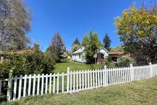 4847 Shasta Way, Klamath Falls, OR 97603 - Photo 2