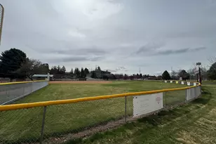 619 SW 15th St, Redmond, OR 97756 - Photo 24