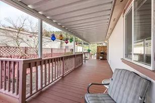 3955 S Stage Rd, Medford, OR 97501 - Photo 20