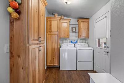 3955 S Stage Road #102, Medford, OR 97501 - Photo 4