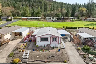 3955 S Stage Rd, Medford, OR 97501 - Photo 32