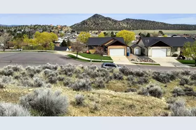 Ne Bobbi Court, Prineville, OR 97754 - Photo 1