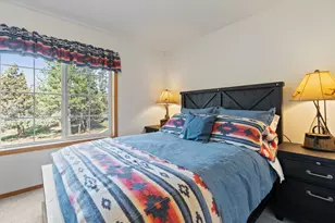 61250 15th St, Bend, OR 97702 - Photo 46