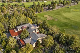 23021 Brushline Ct, Bend, OR 97701 - Photo 46