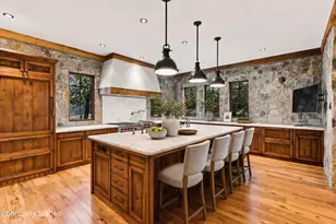 23021 Brushline Ct, Bend, OR 97701 - Photo 12