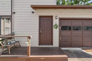 47 SW Eastern Ave, Grants Pass, OR 97526 - Photo 40