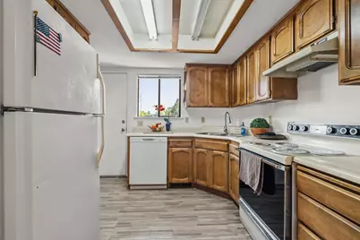 47 SW Eastern Avenue #APT 8, Grants Pass, OR 97526 - Photo 8