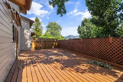 47 SW Eastern Avenue #APT 8, Grants Pass, OR 97526 - Photo 34