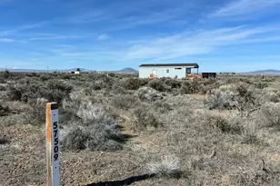 57509 Arrowhead Loop, Christmas Valley, OR 97641 - Photo 2