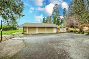 1345 NE 9th St, Grants Pass, OR 97526 - Photo 70