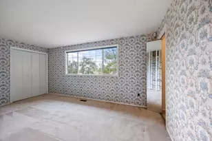 1345 NE 9th St, Grants Pass, OR 97526 - Photo 28