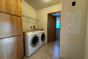 4200 Summers Ln, Klamath Falls, OR 97603 - Photo 22