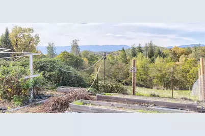 3320 Upper River Road, Grants Pass, OR 97526 - Photo 44