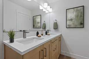 20716 SE Scout Pl, Bend, OR 97702 - Photo 8