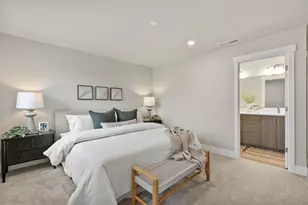 20718 SE Scout Pl, Bend, OR 97702 - Photo 6