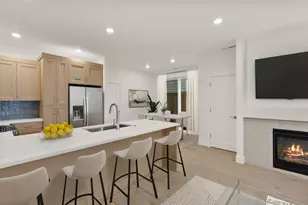 20720 SE Scout Pl, Bend, OR 97702 - Photo 4