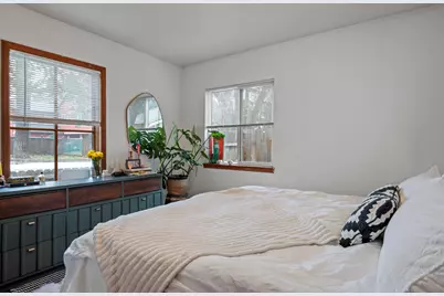 187 W Jefferson Avenue, Sisters, OR 97759 - Photo 8