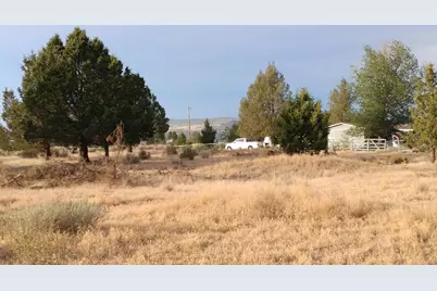 25484 Rim Drive, Chiloquin, OR 97624 - Photo 1