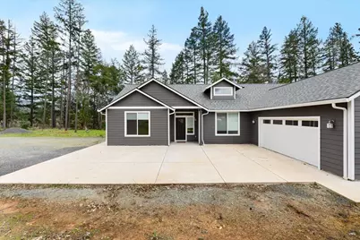 1266 Ellison Loop, Merlin, OR 97532 - Photo 4