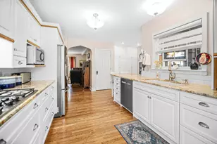 898 NW Riverside Blvd, Bend, OR 97703 - Photo 14