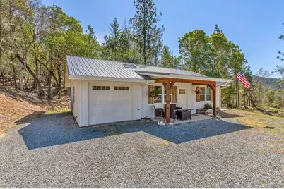 7537 Sterling Creek Road, Jacksonville, OR 97530 - Photo 2