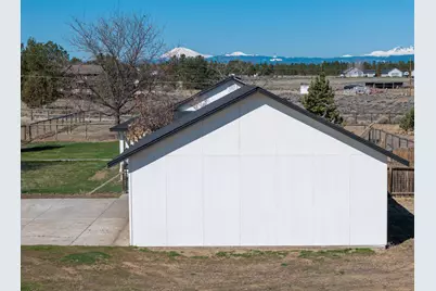 22540 Rickard Road, Bend, OR 97702 - Photo 60